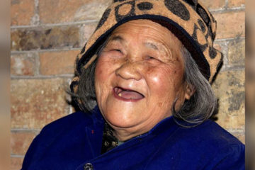 我奶奶活了102歲，你知道為什麼嗎？「因為她從不管閒事」